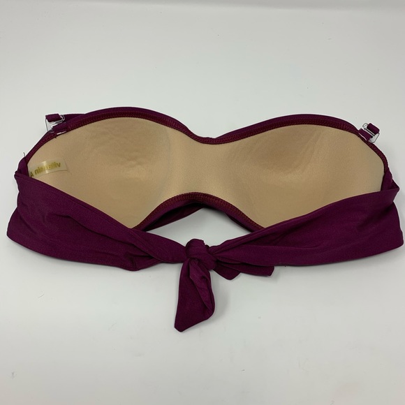 Vitamin A purple bandeau bikini top size small - Picture 2 of 3